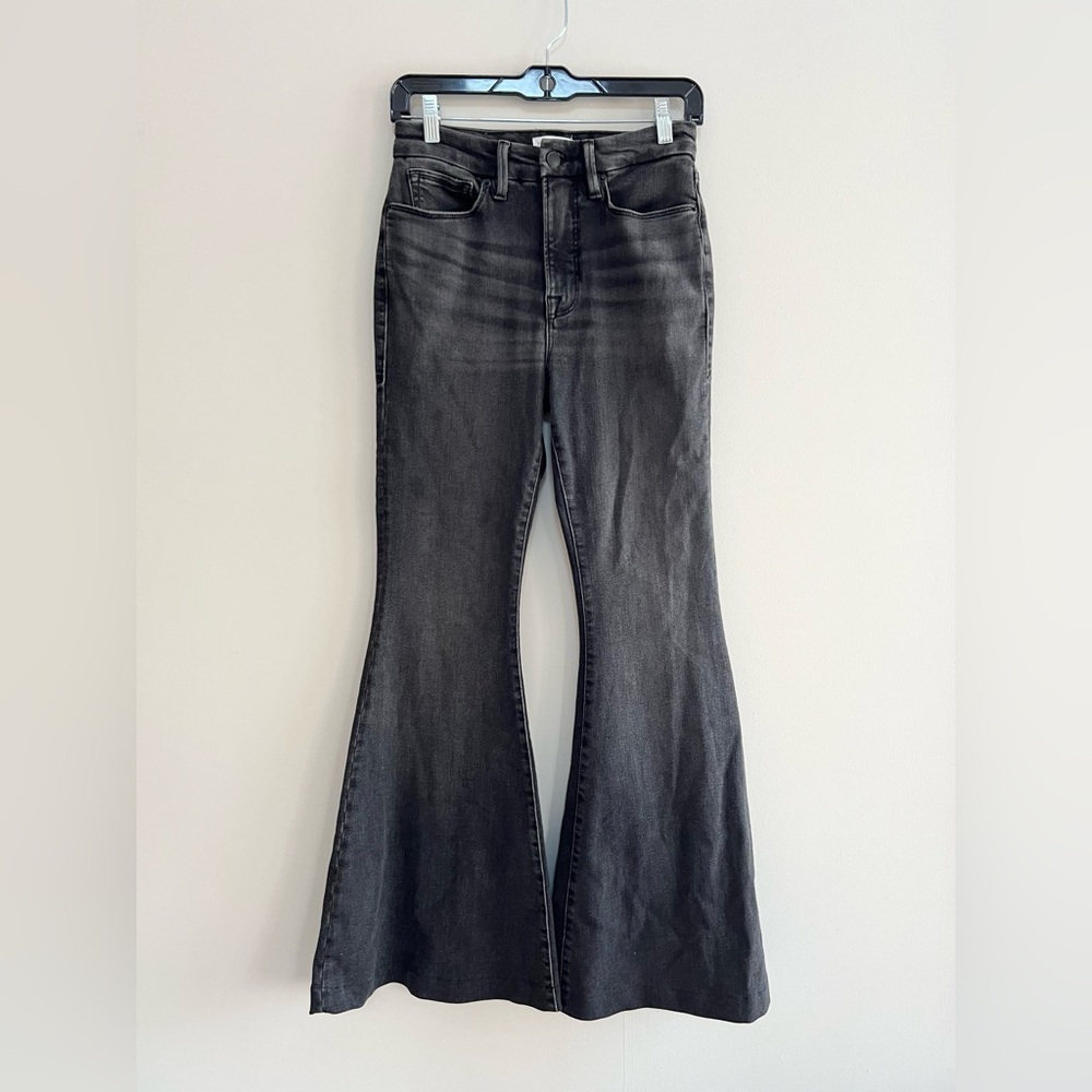 Good American Good Waist High-Rise Super Flare Jeans, Black Wash, 4/27 - Picture 2 of 11